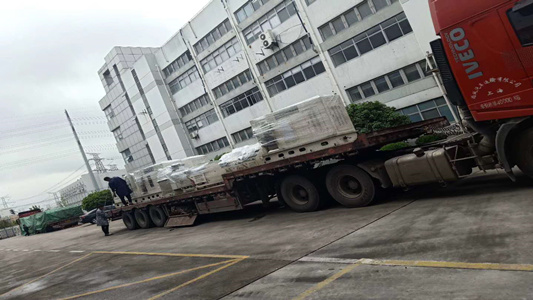 搬廠運輸3